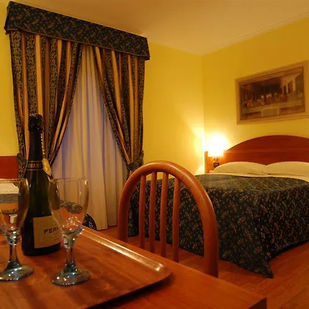 Rest 4* Rome